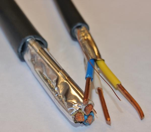 ВВГэнг(А)-LS 3x1,5 фото