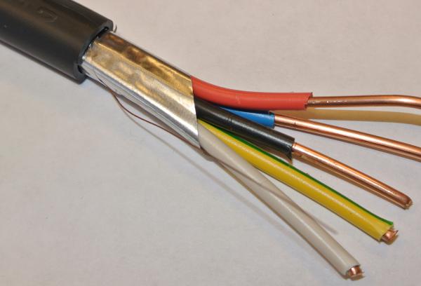 ВВГэнг(А)-LS 5х2,5 фото