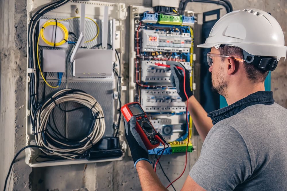 Основные правила монтажа электропроводки в помещениях